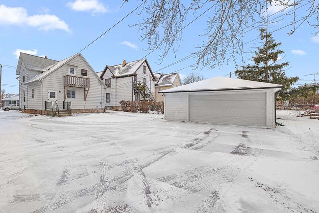 227 4TH STREET, Fond Du Lac, WI 54935