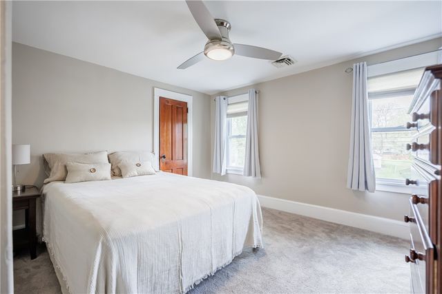 210 East Linden Avenue, East Rochester, NY 14445