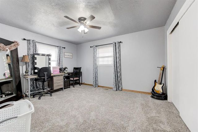 204 N Cherry Avenue, Union City, OK 73090