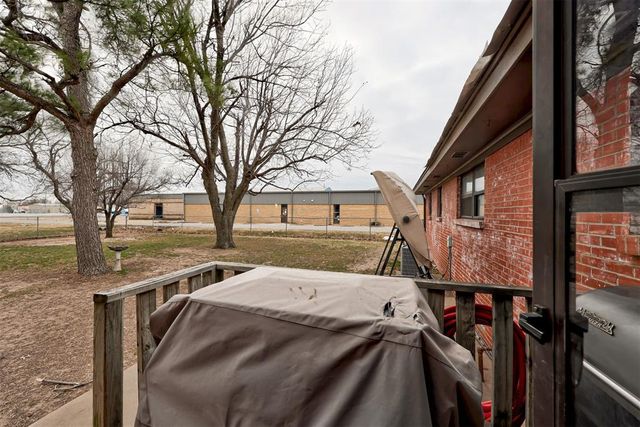204 N Cherry Avenue, Union City, OK 73090