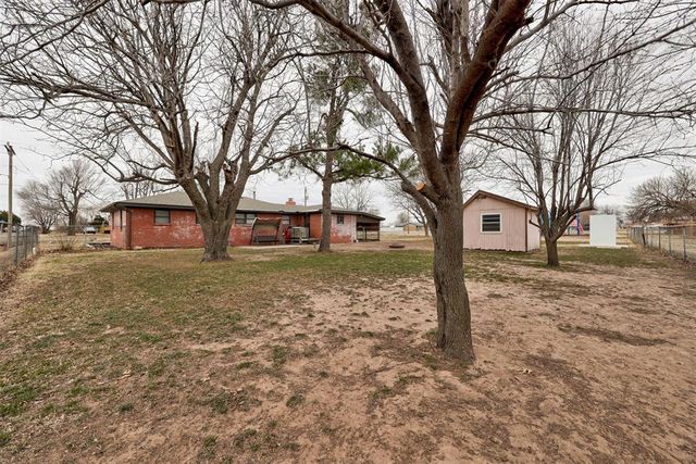 204 N Cherry Avenue, Union City, OK 73090