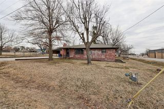 204 N Cherry Avenue, Union City, OK 73090