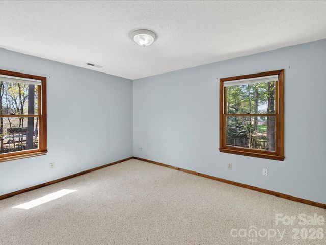 142 Scotland Drive, Mooresville, NC 28115