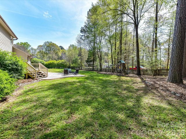 142 Scotland Drive, Mooresville, NC 28115
