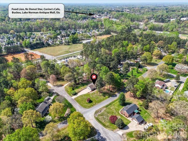142 Scotland Drive, Mooresville, NC 28115