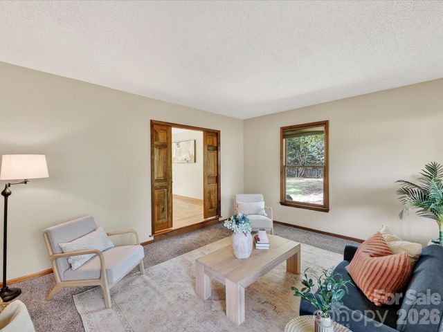 142 Scotland Drive, Mooresville, NC 28115