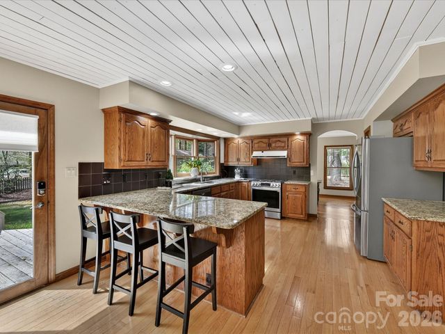 142 Scotland Drive, Mooresville, NC 28115