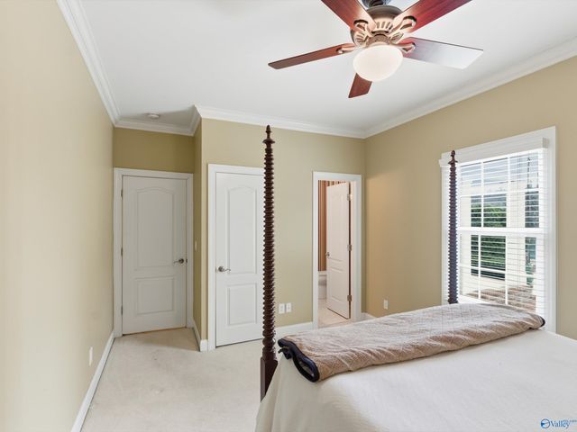 30 Cardinal Drive, Guntersville, AL 35976