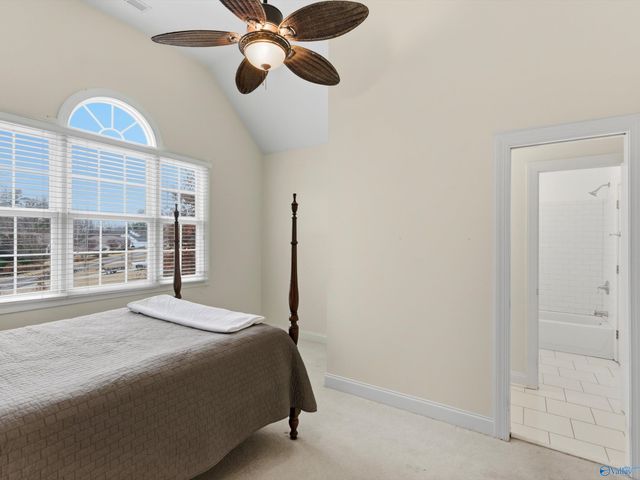 30 Cardinal Drive, Guntersville, AL 35976