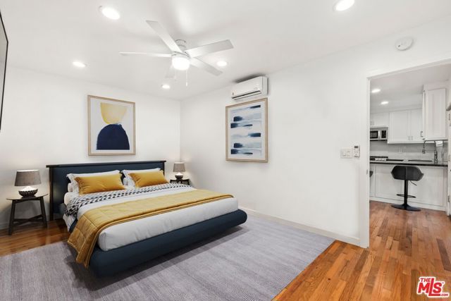 927 Euclid Street A, Santa Monica, CA 90403