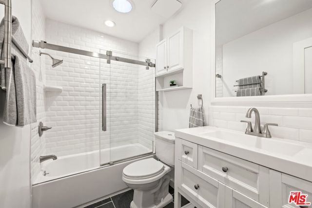 927 Euclid Street A, Santa Monica, CA 90403