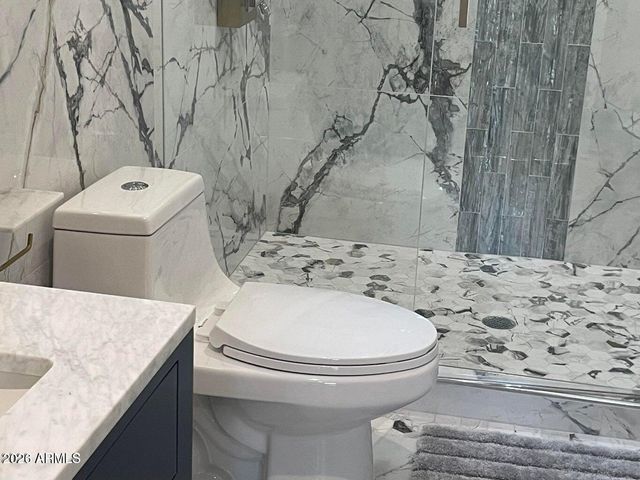 6824 N 14TH Street, Phoenix, AZ 85014