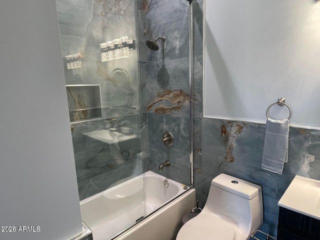 6824 N 14TH Street, Phoenix, AZ 85014