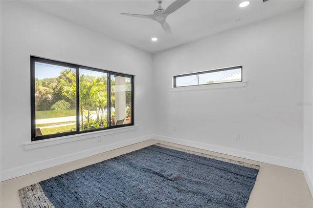 813 E 1ST AVENUE, New Smyrna Beach, FL 32169