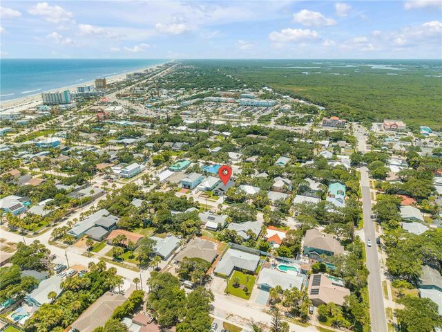813 E 1ST AVENUE, New Smyrna Beach, FL 32169