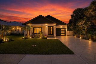 813 E 1ST AVENUE, New Smyrna Beach, FL 32169