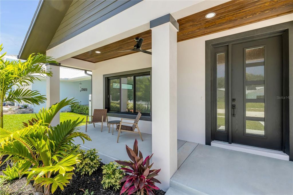 Image 12 of property listing at 813 E 1ST AVENUE, New Smyrna Beach, FL 32169
