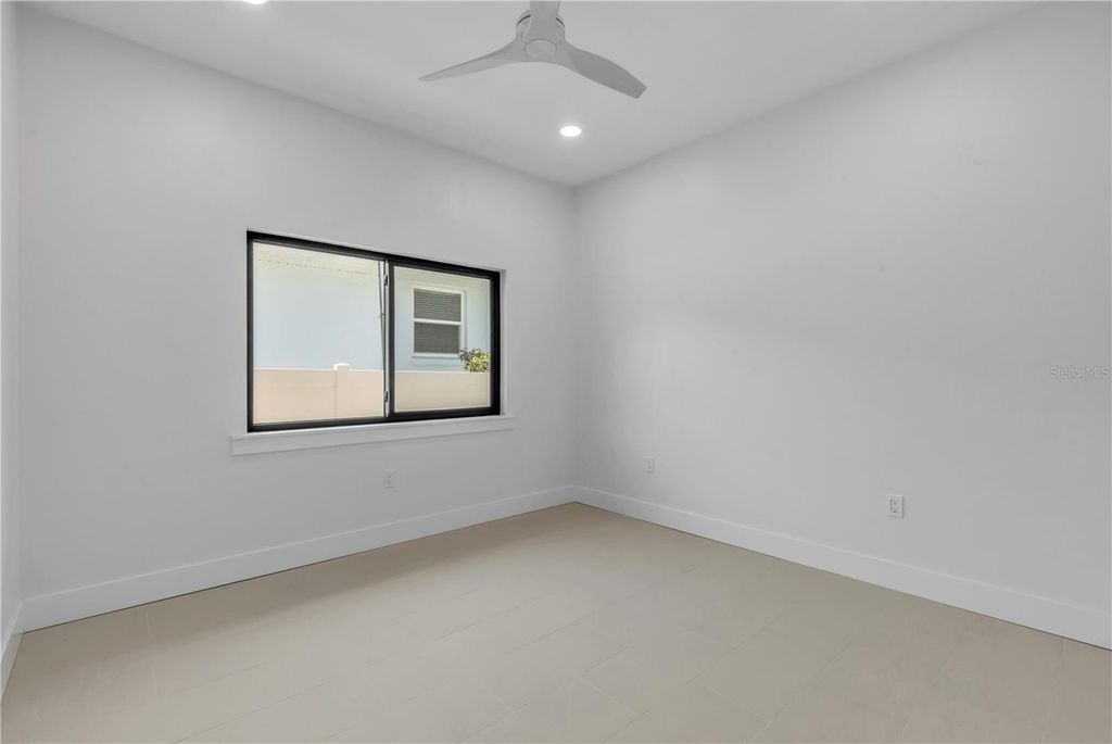 Image 41 of property listing at 813 E 1ST AVENUE, New Smyrna Beach, FL 32169