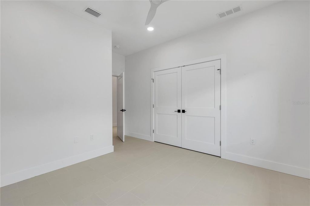 Image 42 of property listing at 813 E 1ST AVENUE, New Smyrna Beach, FL 32169
