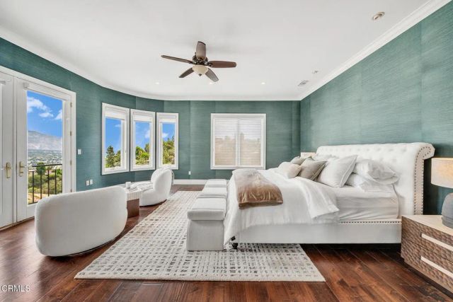 450 Palmerstone Drive, La Canada Flintridge, CA 91011
