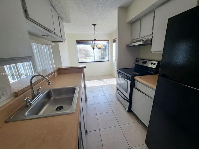 5760 Rock Island Rd 327, Tamarac, FL 33319