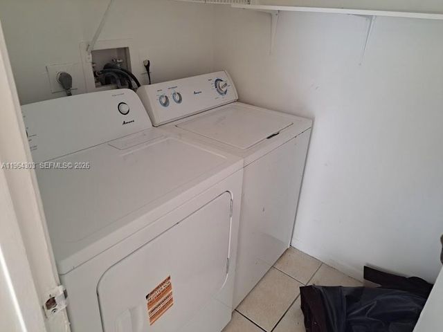 5760 Rock Island Rd 327, Tamarac, FL 33319