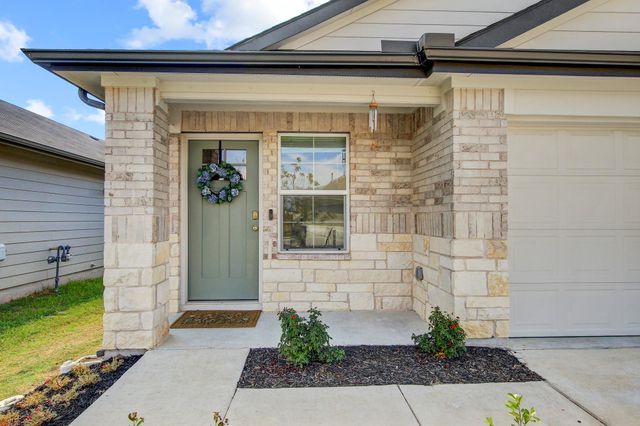 140 Texas Palmetto CIR, Kyle, TX 78640