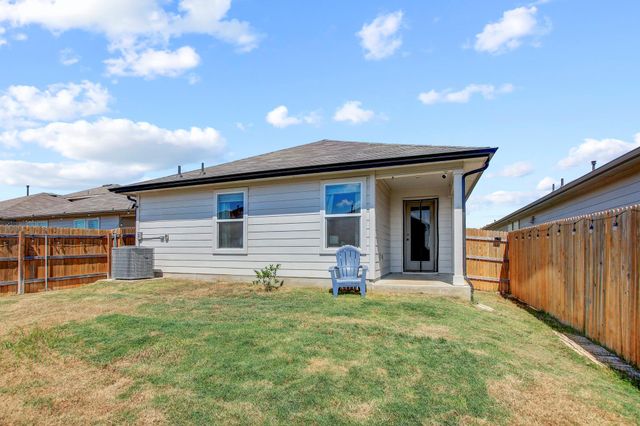 140 Texas Palmetto CIR, Kyle, TX 78640