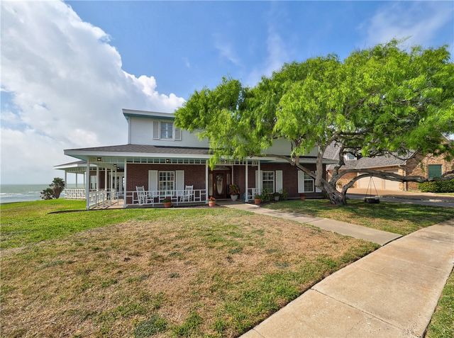 334 Pebble Beach Dr, Portland, TX 78374