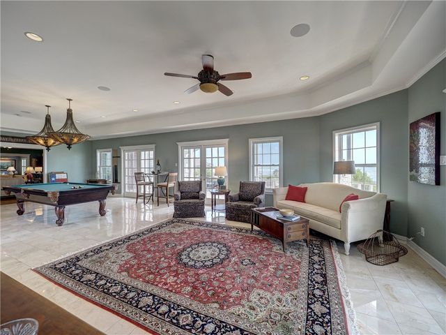 334 Pebble Beach Dr, Portland, TX 78374