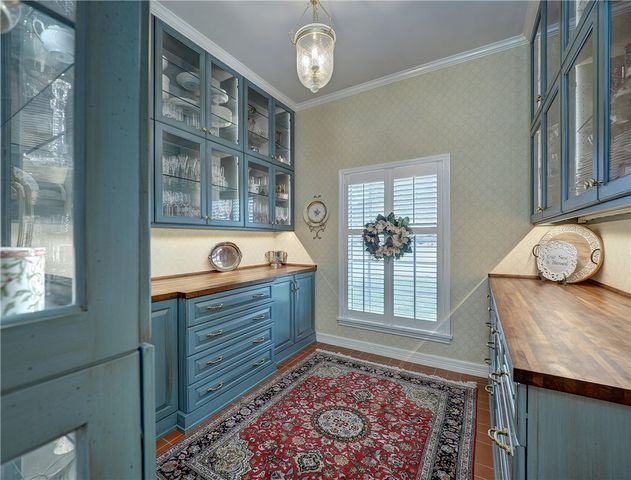 334 Pebble Beach Dr, Portland, TX 78374