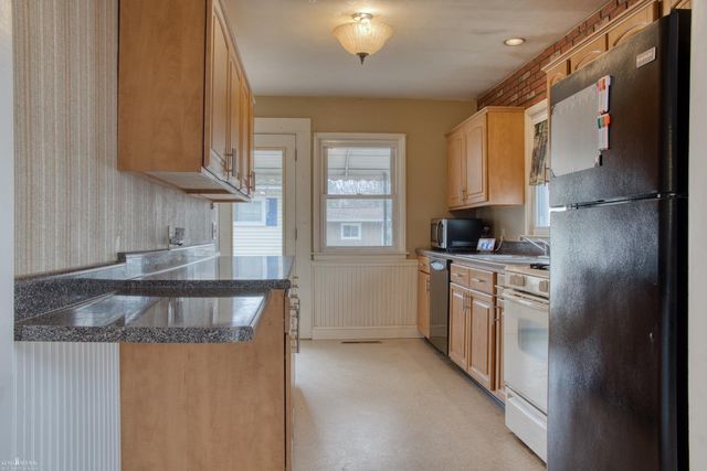 1423 Olmstead Street, Owosso, MI 48867