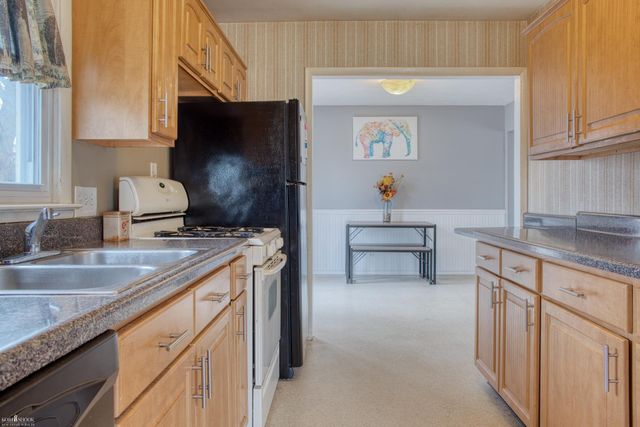 1423 Olmstead Street, Owosso, MI 48867