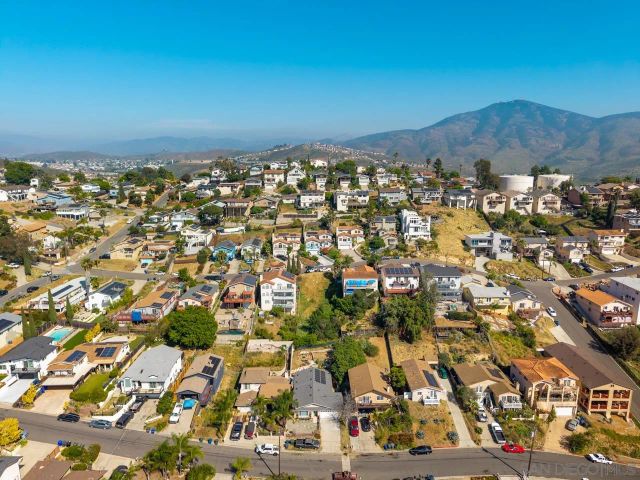 1229 La Mesa, Spring Valley, CA 91977