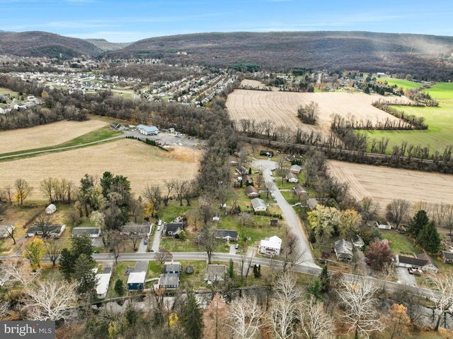 316 PINE ROAD, Mount Holly Springs, PA 17065