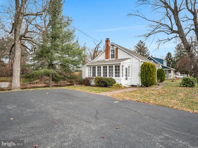 316 PINE ROAD, Mount Holly Springs, PA 17065