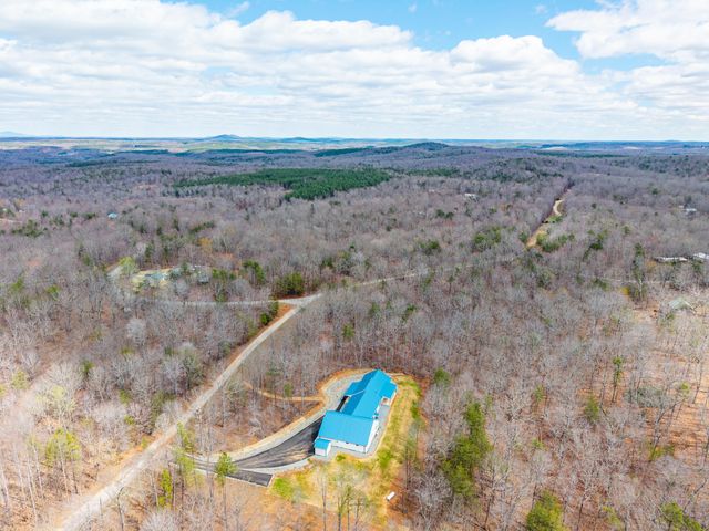 2409 Old Firetrail RD, Huddleston, VA 24104