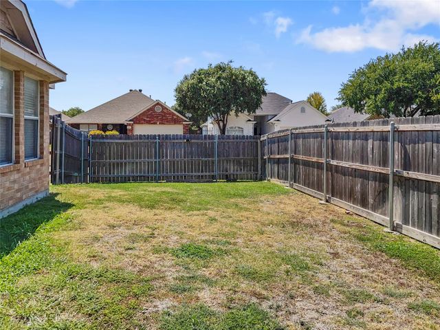 6220 Reddenson Drive, Fort Worth, TX 76132