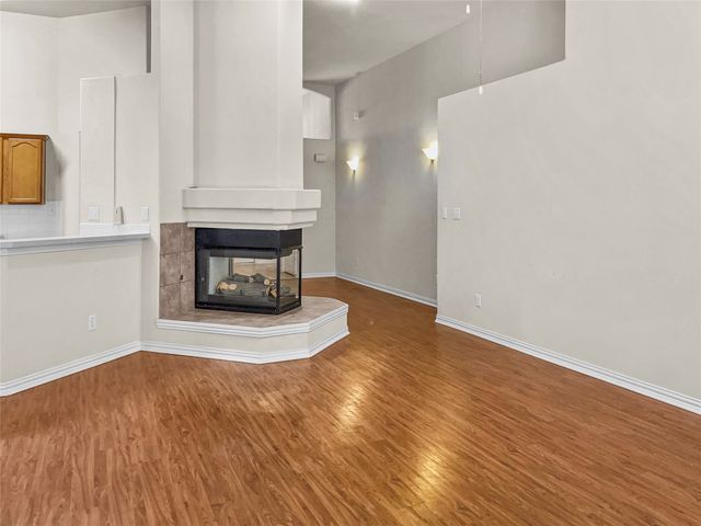 6220 Reddenson Drive, Fort Worth, TX 76132