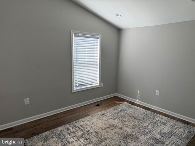 715 FERNHILL RD, Baltimore, MD 21226