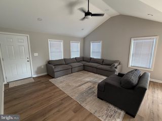 715 FERNHILL RD, Baltimore, MD 21226