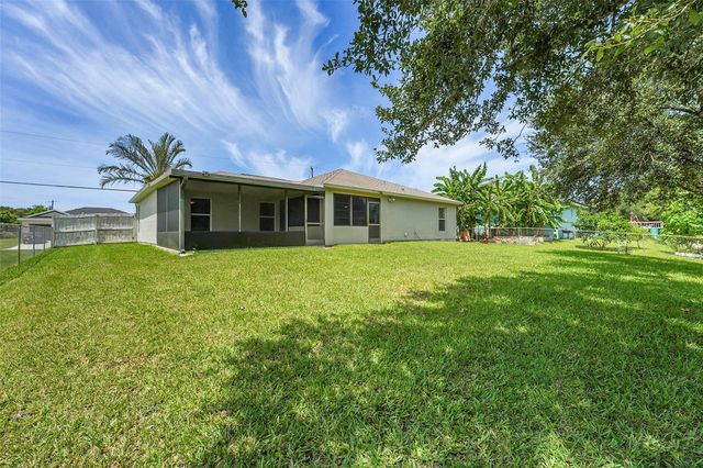 1332 SW Granville Ave, Port St Lucie, FL 34953
