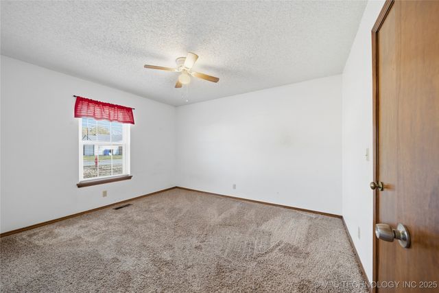 4433 W Reno Street, Broken Arrow, OK 74012