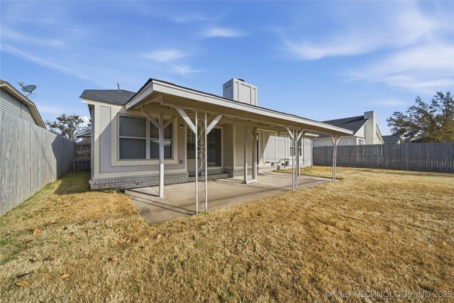 4433 W Reno Street, Broken Arrow, OK 74012