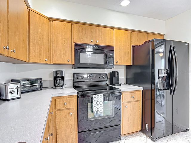 11122 W COVE HARBOR DRIVE 112, Crystal River, FL 34428