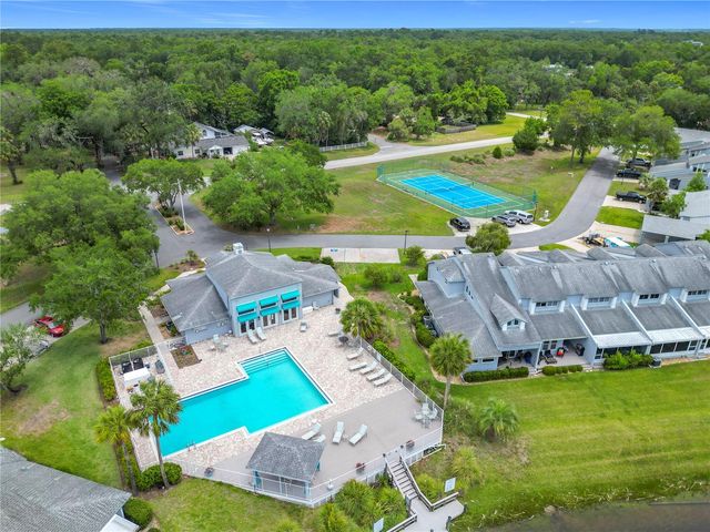 11122 W COVE HARBOR DRIVE 112, Crystal River, FL 34428