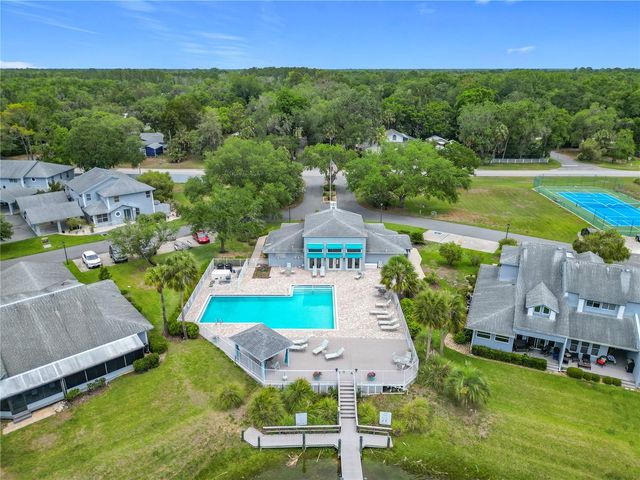 11122 W COVE HARBOR DRIVE 112, Crystal River, FL 34428