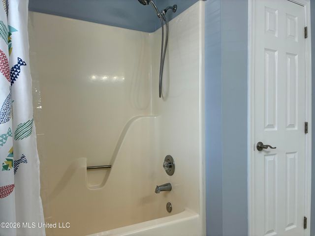 687 Hilo Way, Diamondhead, MS 39525