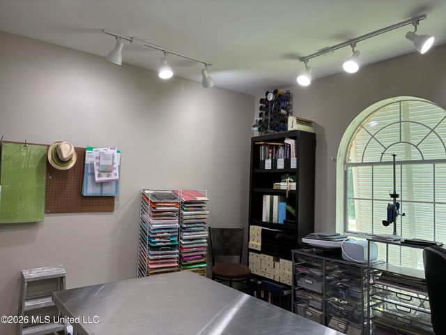 687 Hilo Way, Diamondhead, MS 39525