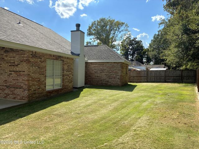 687 Hilo Way, Diamondhead, MS 39525